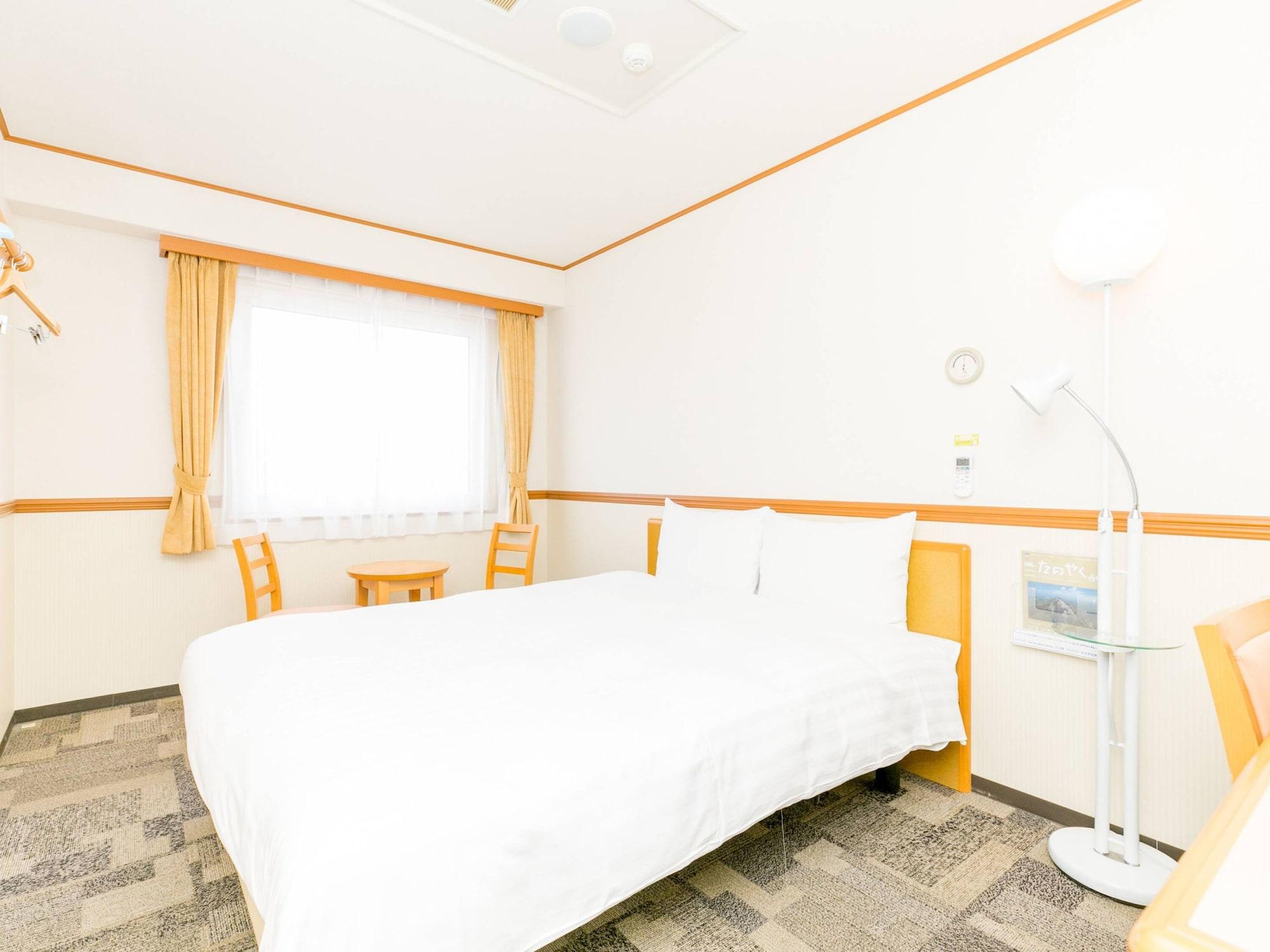 Toyoko Monzen-nakacho Eitaibashi 3* Tokio